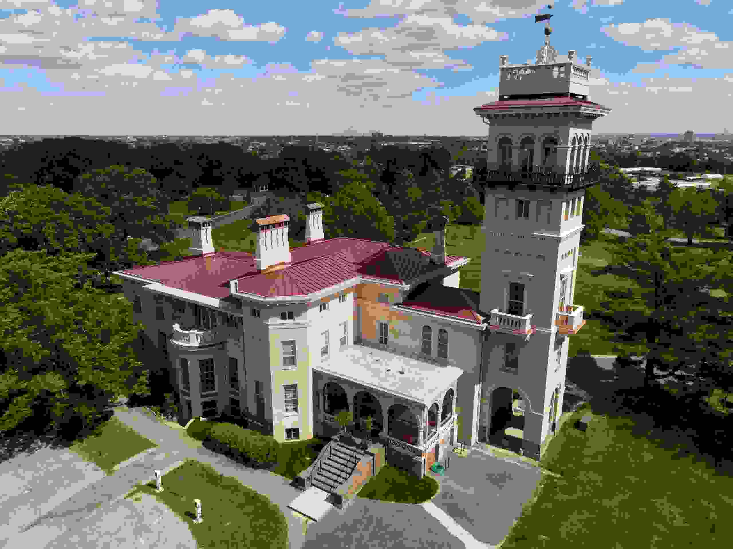 The Historic Clifton Mansion